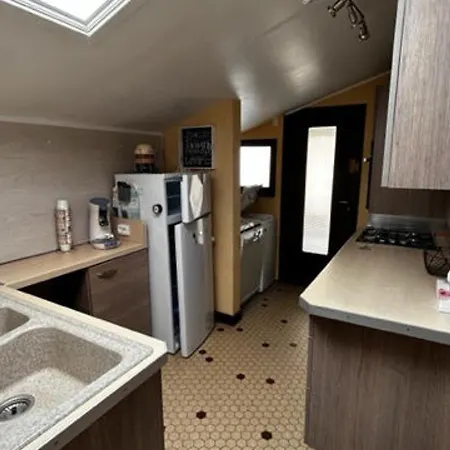 Holiday home Maison De A - 6 Pers, 3 Ch, Terrasse, Jardin, Parking, Equipe - Fr-1-730-9 *