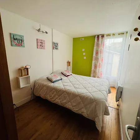 Maison De A - 6 Pers, 3 Ch, Terrasse, Jardin, Parking, Equipe - Fr-1-730-9 Holiday home